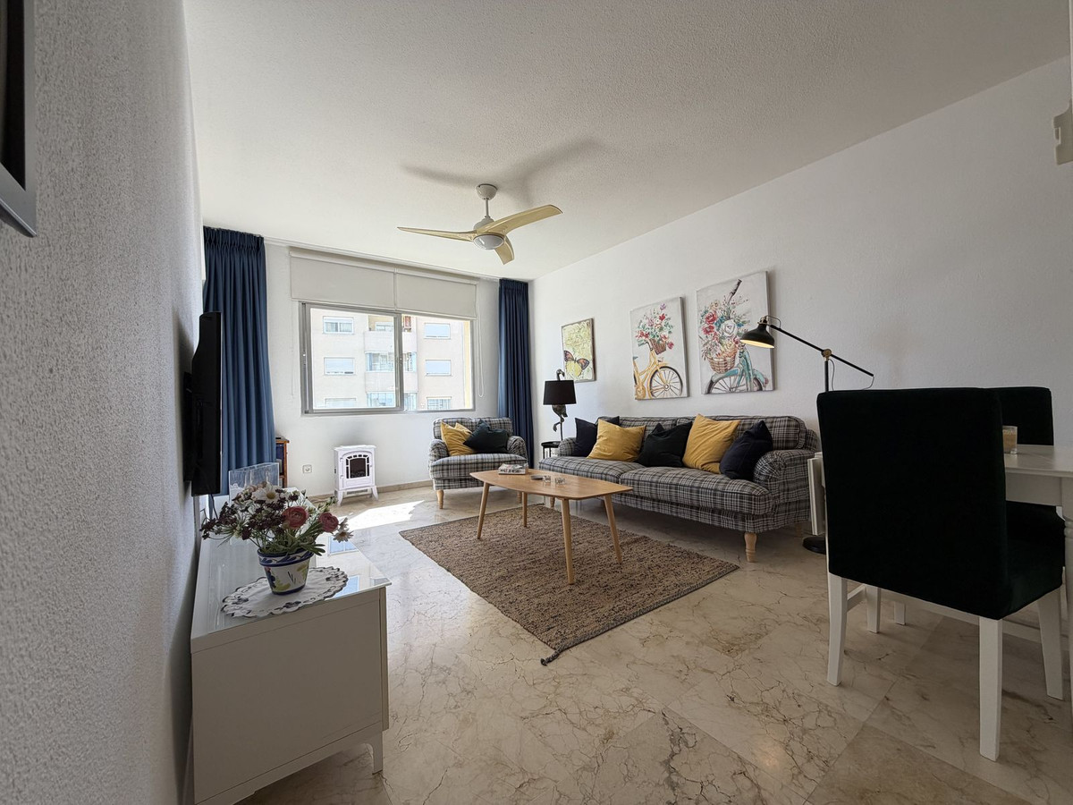 1 Dormitorios Apartamento en Venta en Estepona — view 7