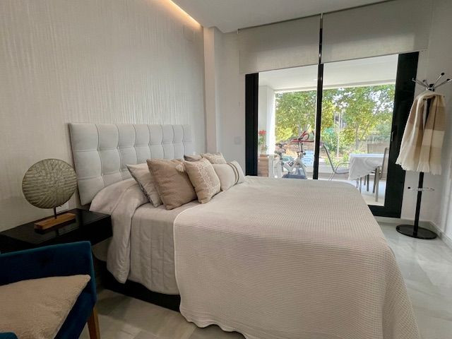 3 Bedroom Apartment for Sale in Marbella — view 11