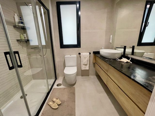 3 Bedroom Apartment for Sale in Marbella — view 14