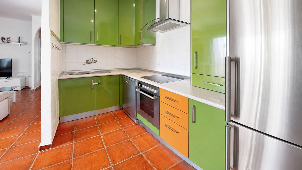 3 Bedroom Villa for Sale in Estepona — view 15