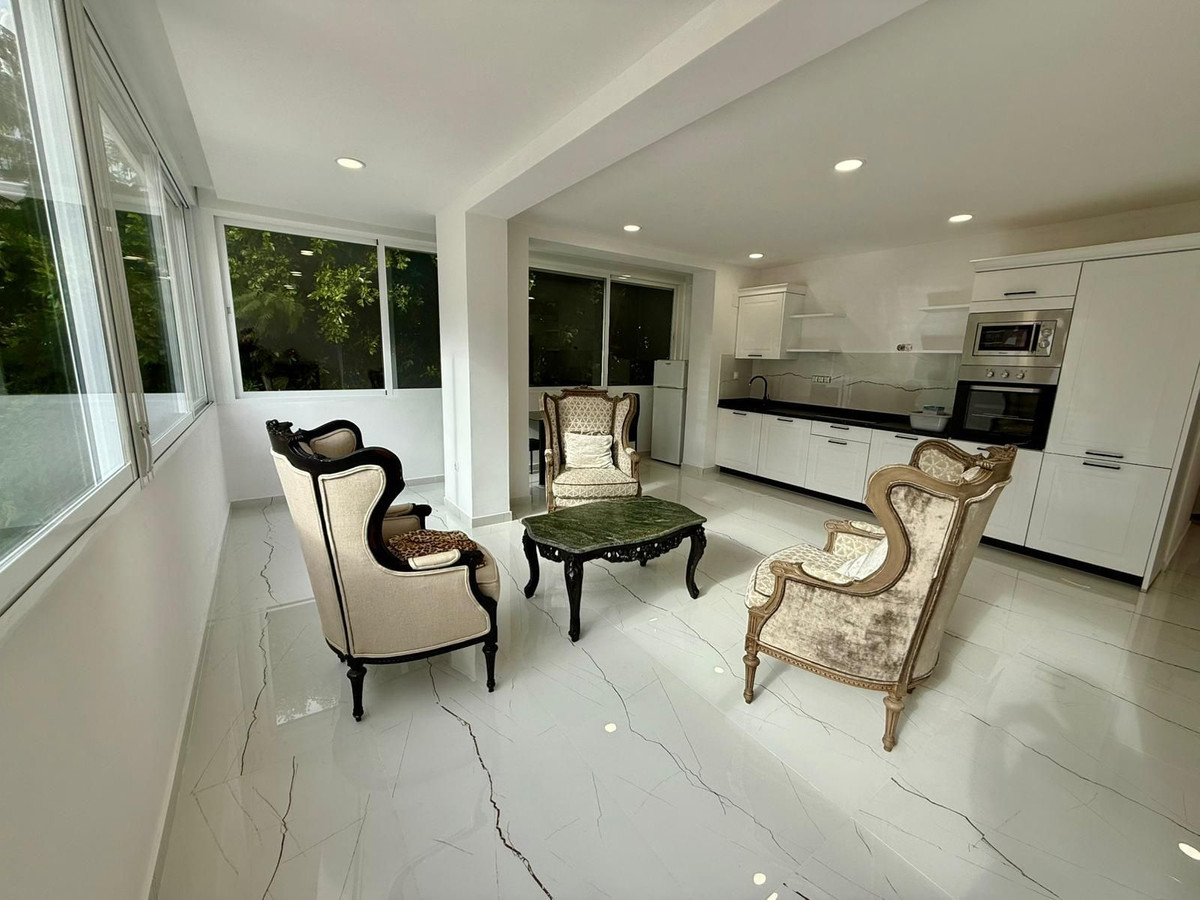 2 Bedroom Apartment for Sale in Marbella — view 13