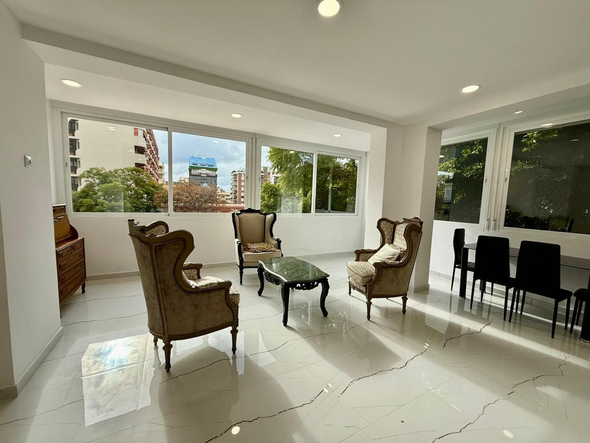 2 Bedroom Apartment for Sale in Marbella — view 5