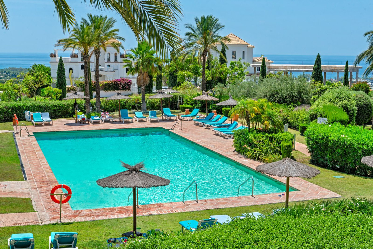 3 Bedroom Apartment for Sale in Los Flamingos — view 2