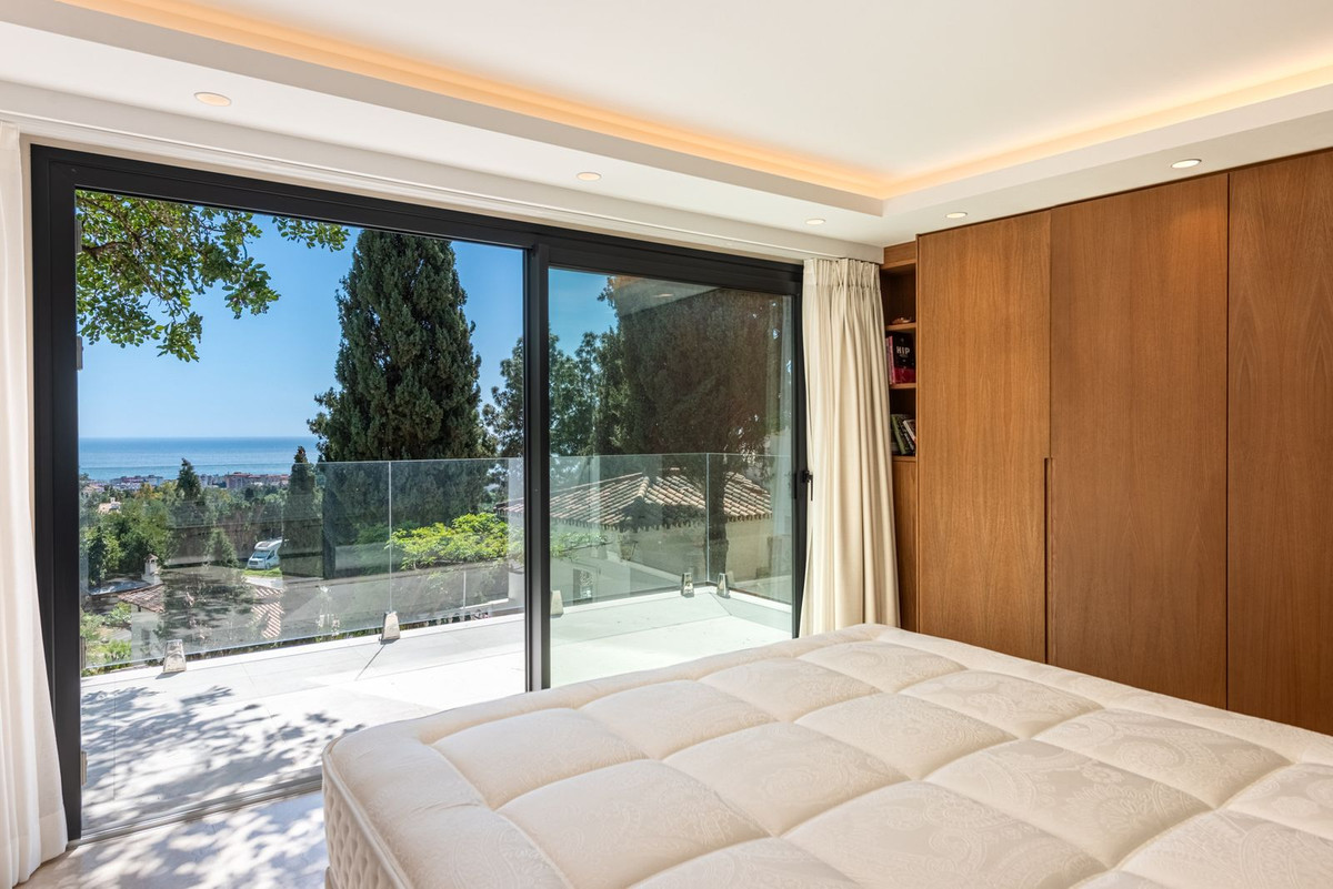 5 Dormitorios Villa en Venta en Marbella — view 18