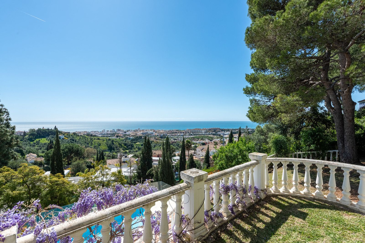 5 Dormitorios Villa en Venta en Marbella — view 19