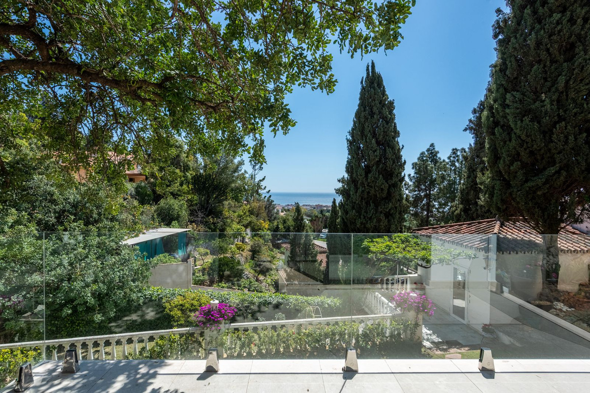 5 Dormitorios Villa en Venta en Marbella — view 20