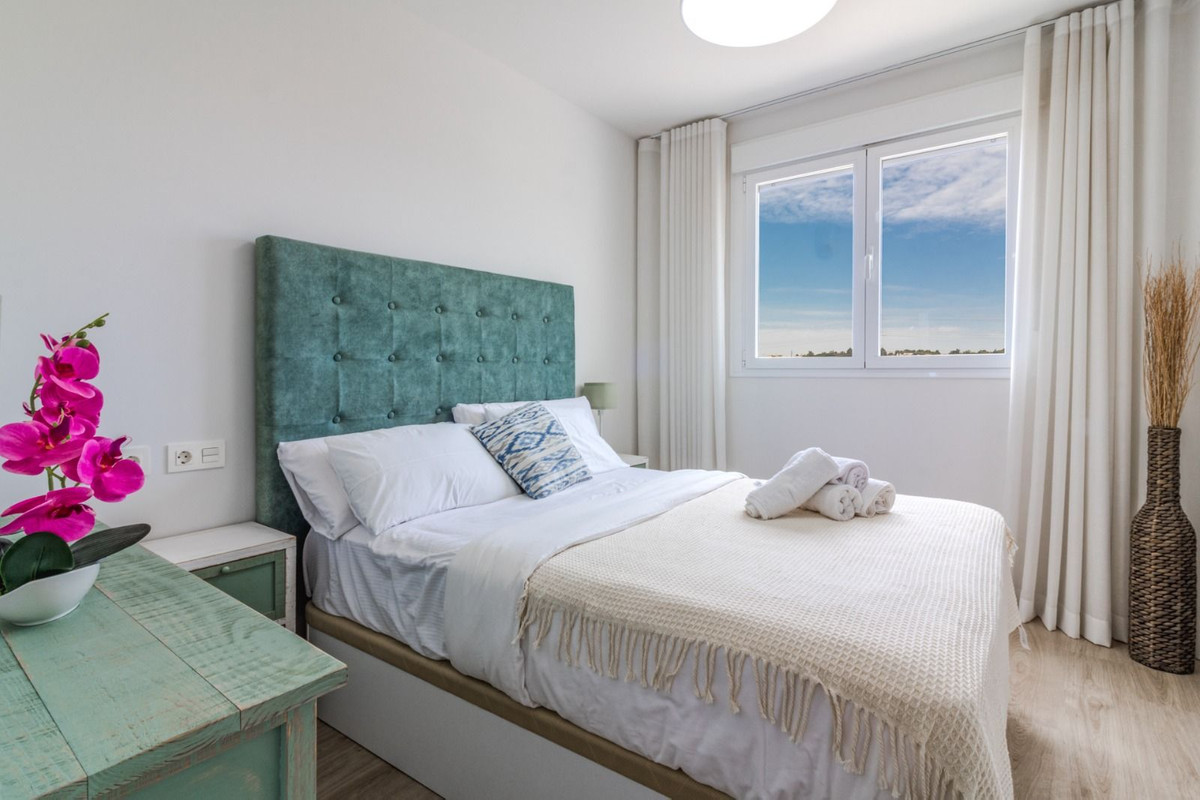 2 Bedroom Apartment for Sale in Nueva Andalucía — view 5