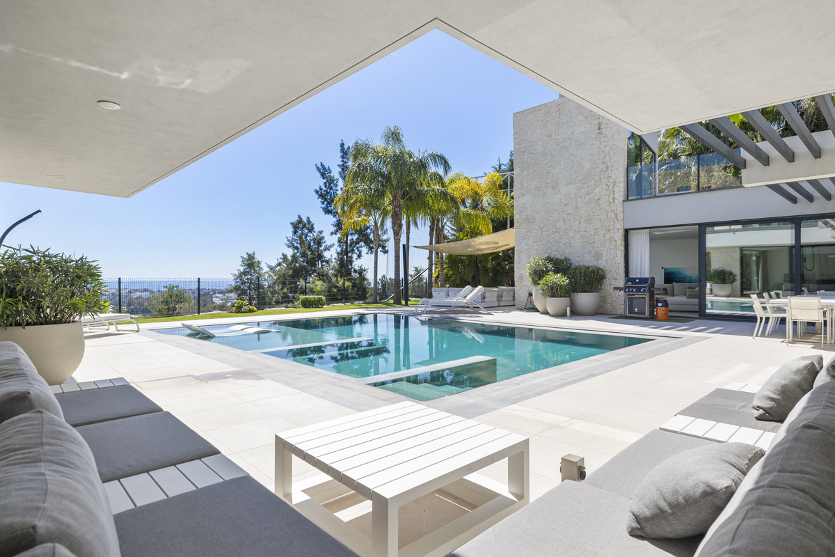 5 Bedroom Villa for Sale in Benahavís — view 16