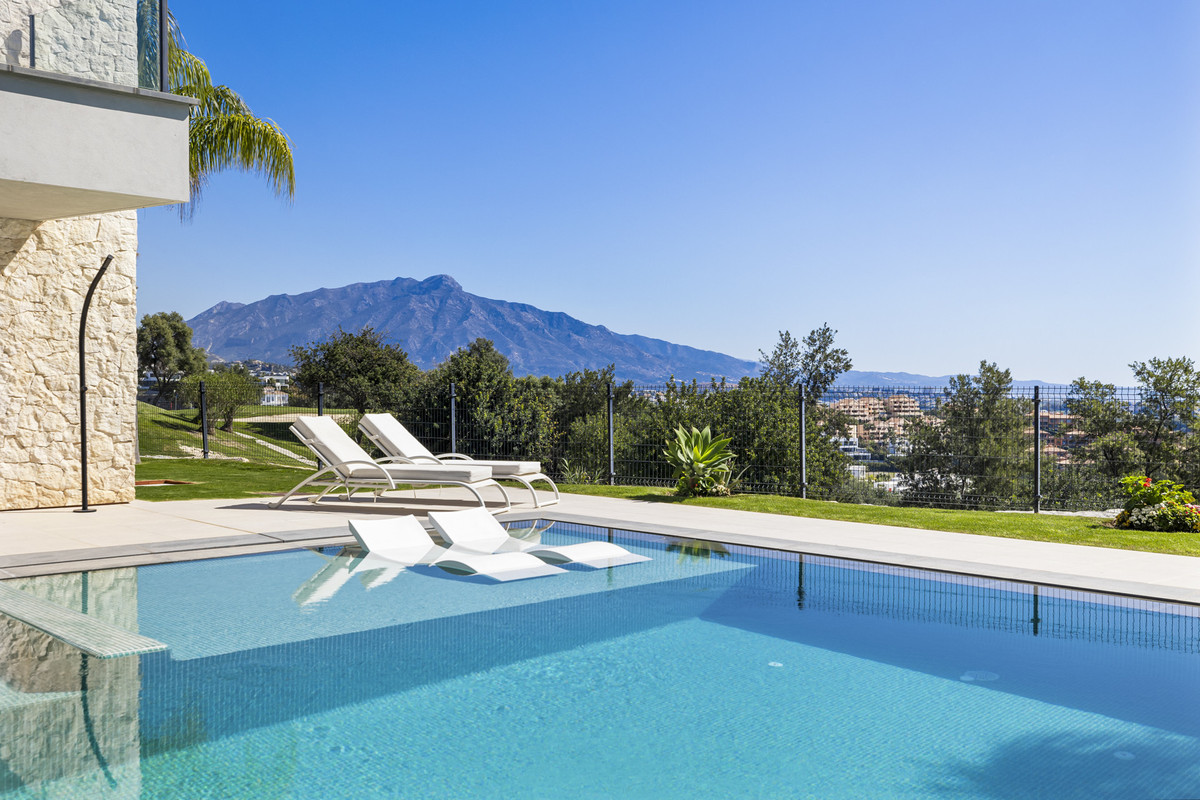 5 Bedroom Villa for Sale in Benahavís — view 20