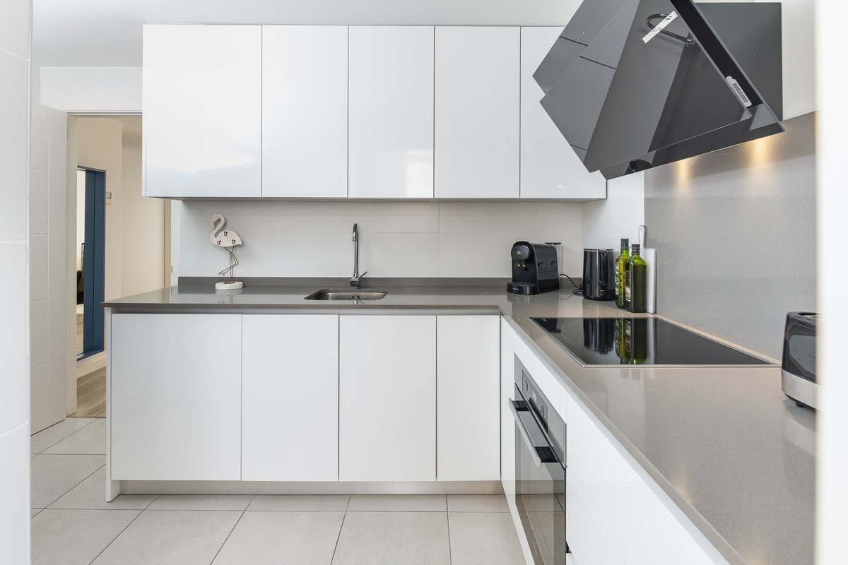 4 Bedroom Apartment for Sale in Nueva Andalucía — view 12