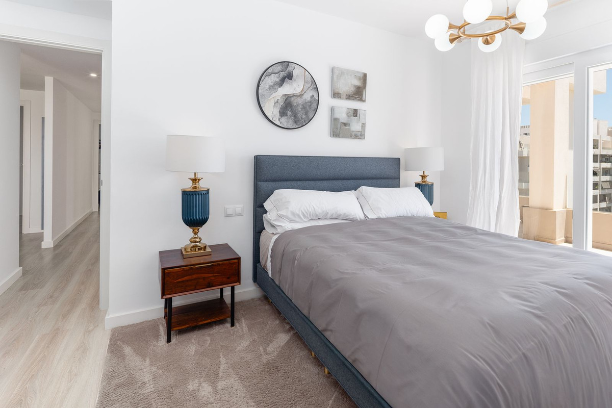 4 Bedroom Apartment for Sale in Nueva Andalucía — view 13