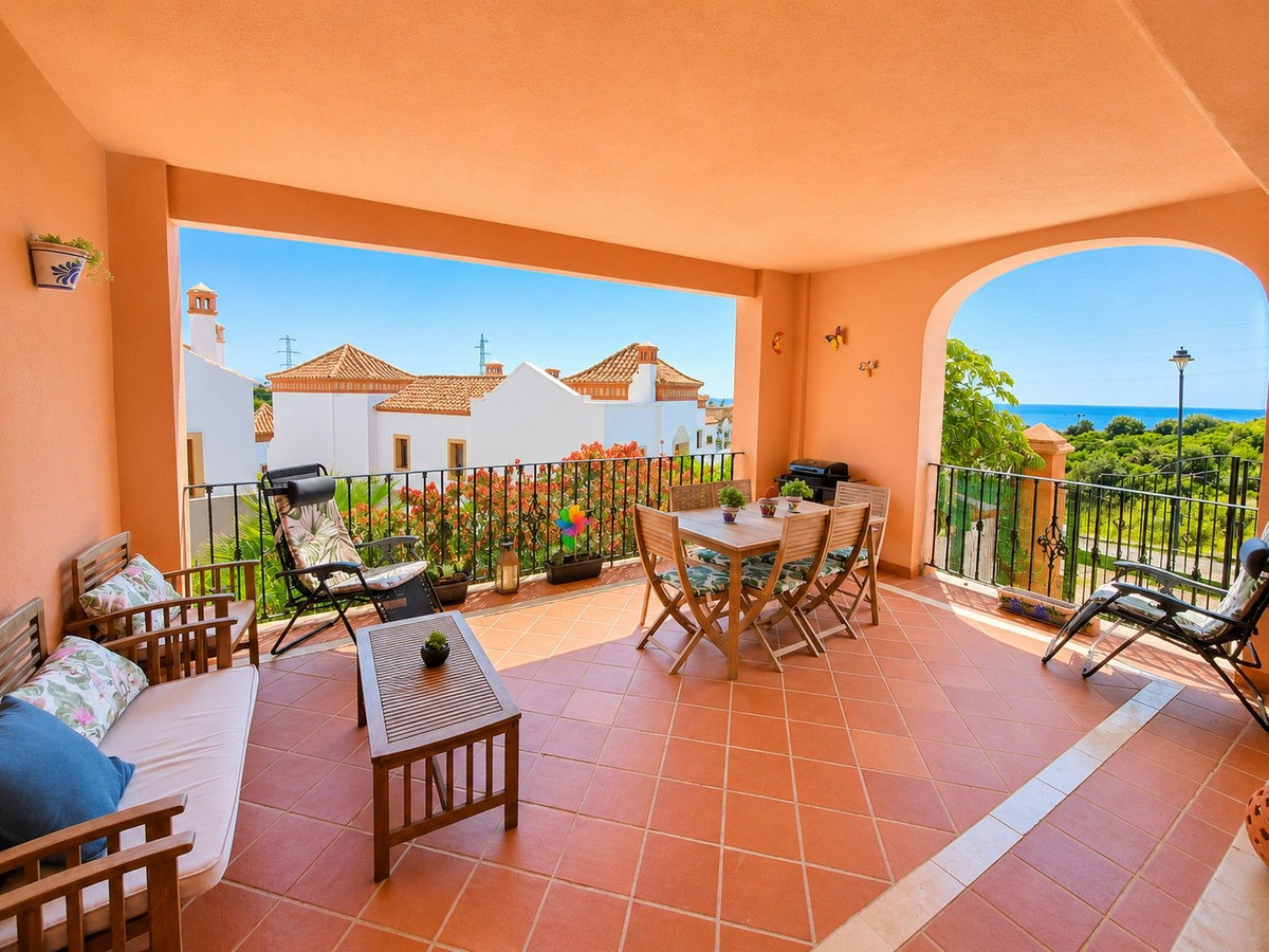 3 Bedroom Villa for Sale in Estepona