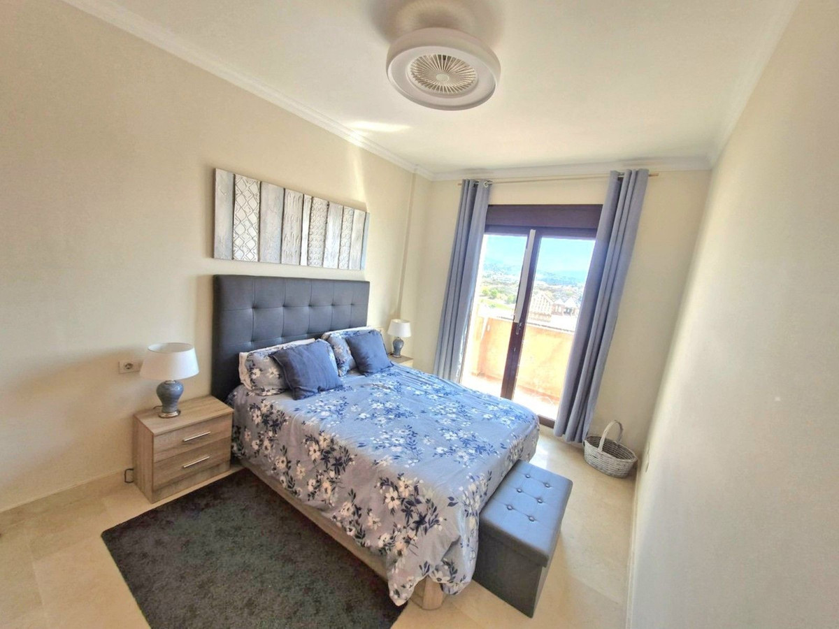 3 Bedroom Villa for Sale in Estepona — view 10