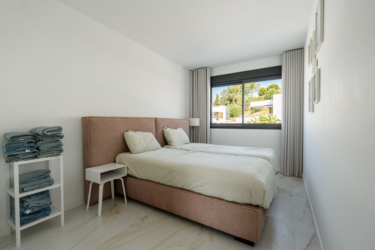 4 Bedroom Villa for Sale in Selwo — view 19