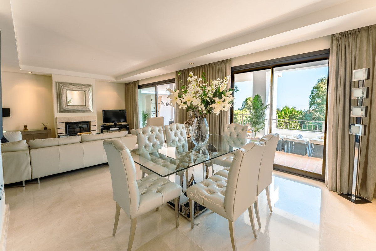 3 Bedroom Apartment for Sale in La Quinta — view 12