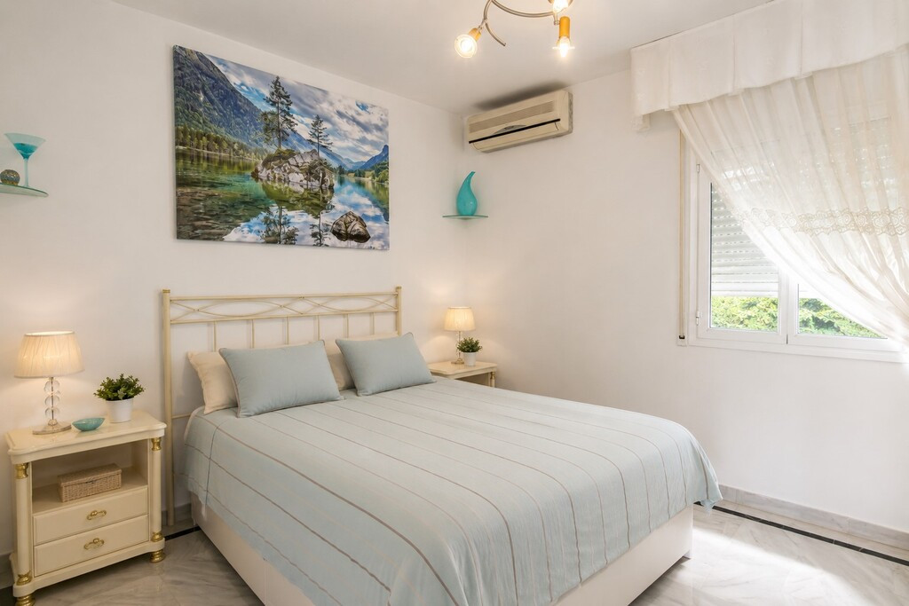 4 Bedroom Villa for Sale in Atalaya — view 17