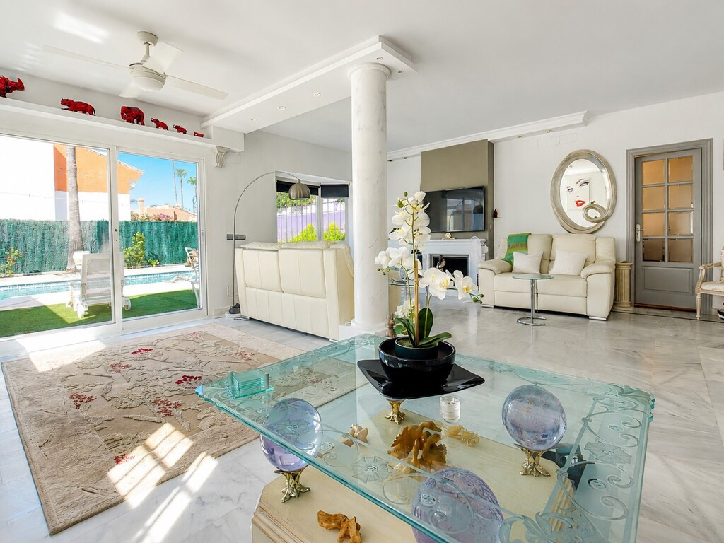 4 Bedroom Villa for Sale in Atalaya — view 4