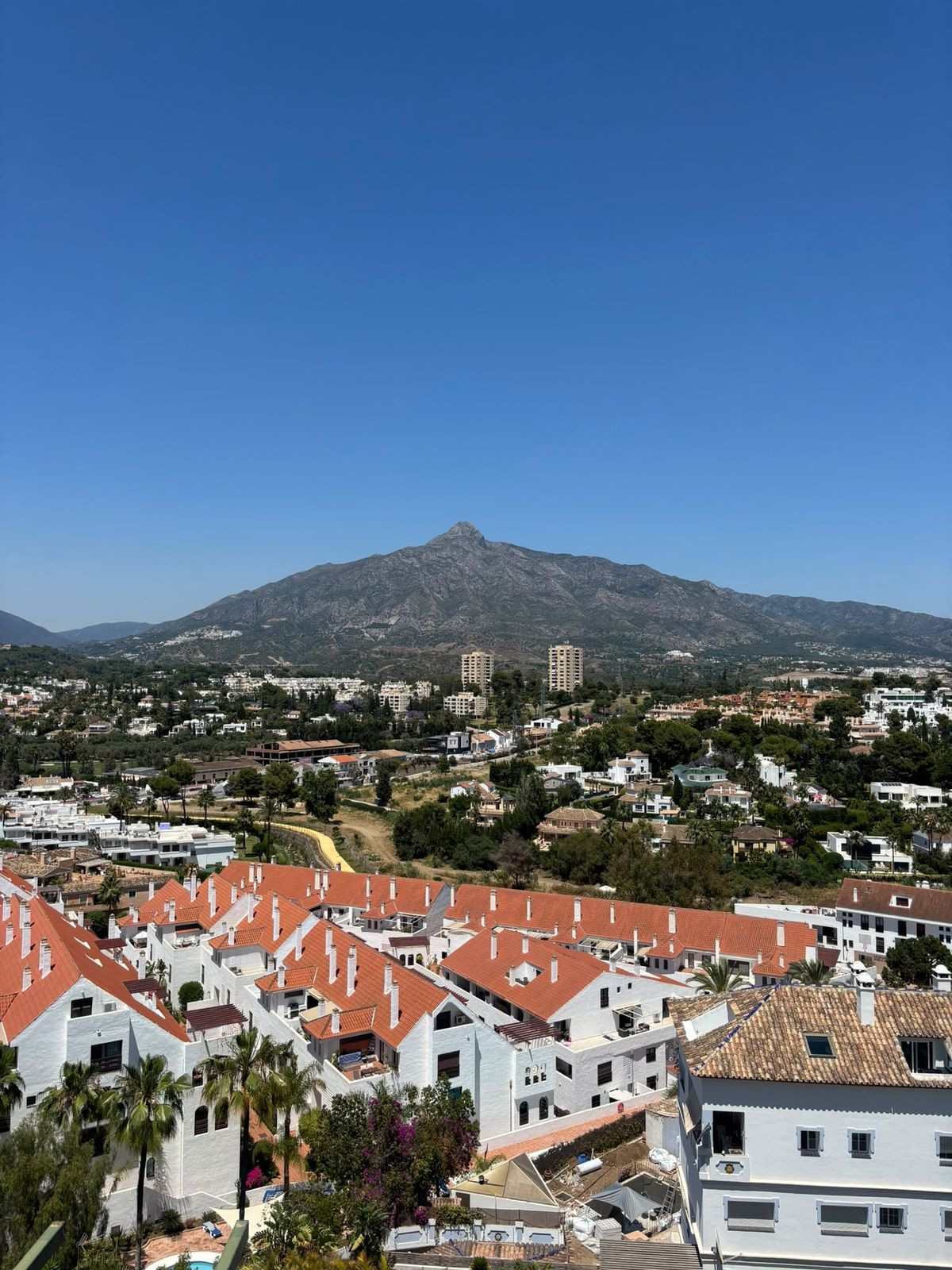 2 Bedroom Apartment for Sale in Nueva Andalucía — view 13