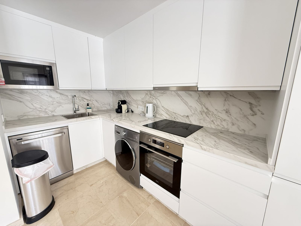 2 Bedroom Apartment for Sale in Aloha — 6