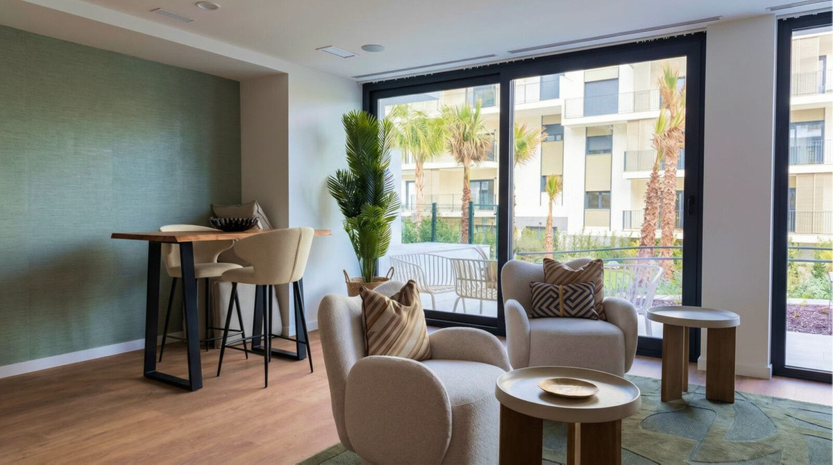 2 Bedroom Apartment for Sale in Estepona — view 14