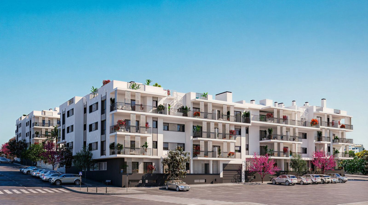 2 Bedroom Apartment for Sale in Estepona — 3