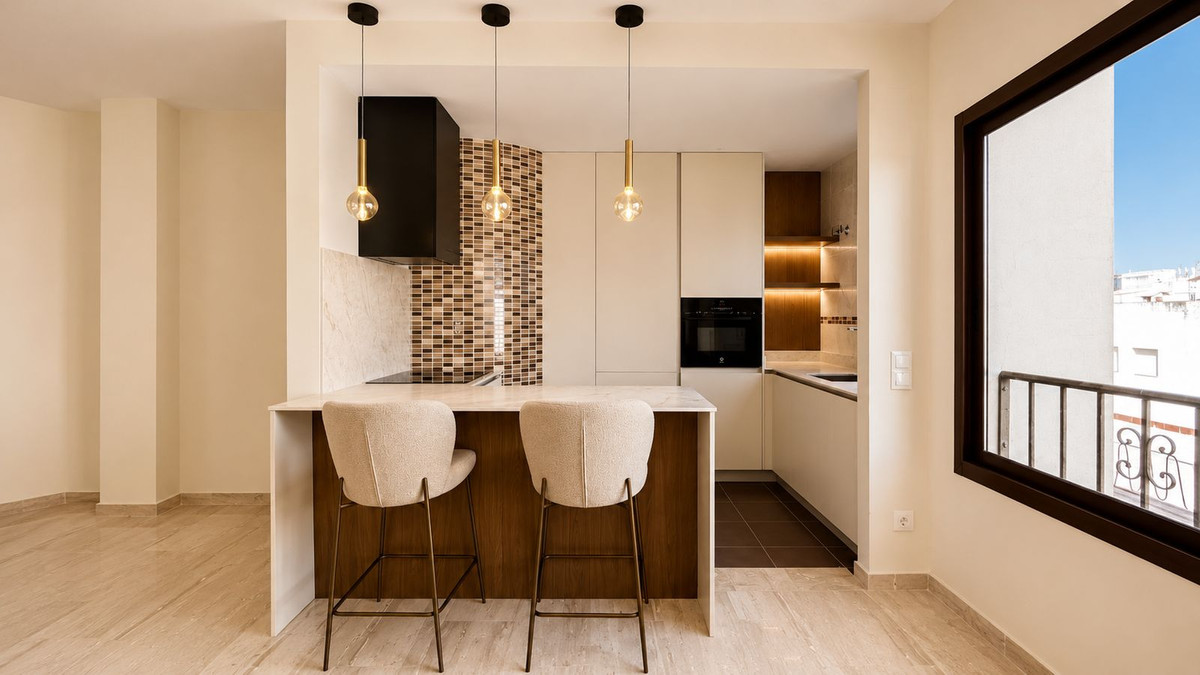 2 Bedroom Apartment for Sale in Estepona — 2