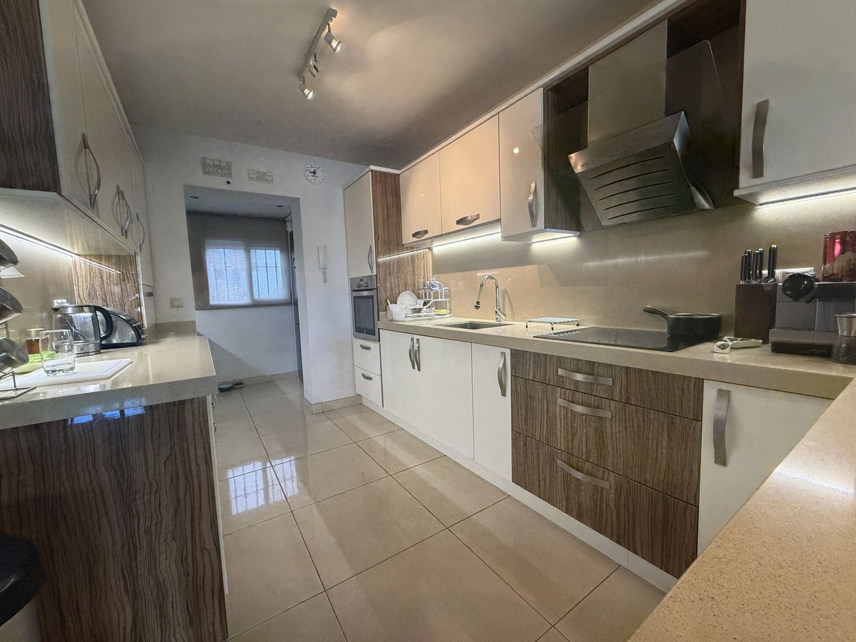 4 Bedroom Townhouse for Sale in Aloha — view 13