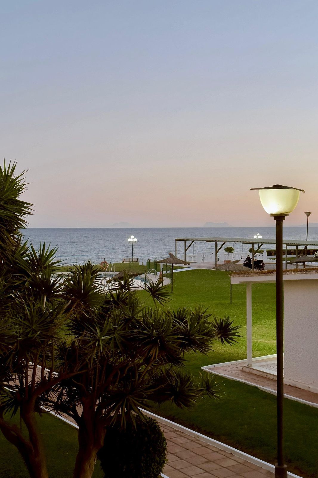 3 Bedroom Apartment for Sale in Estepona — view 16