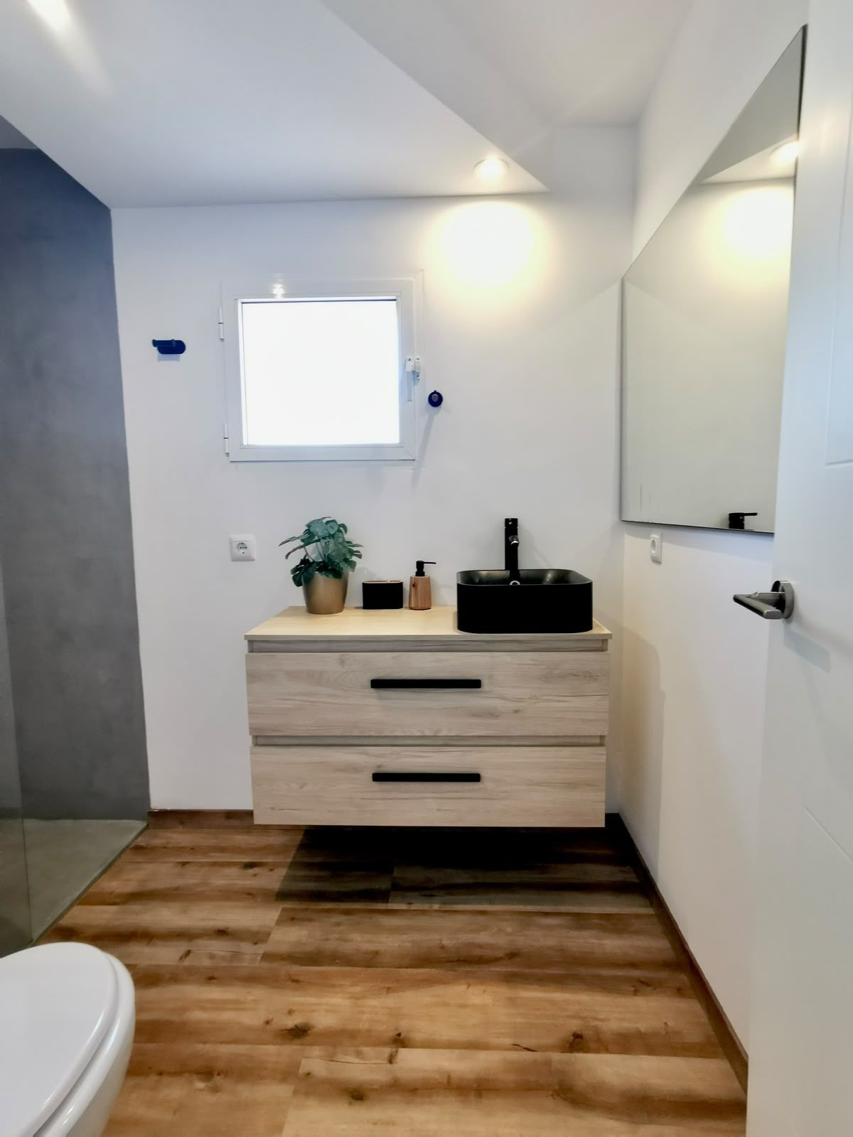 3 Bedroom Apartment for Sale in Estepona — view 10