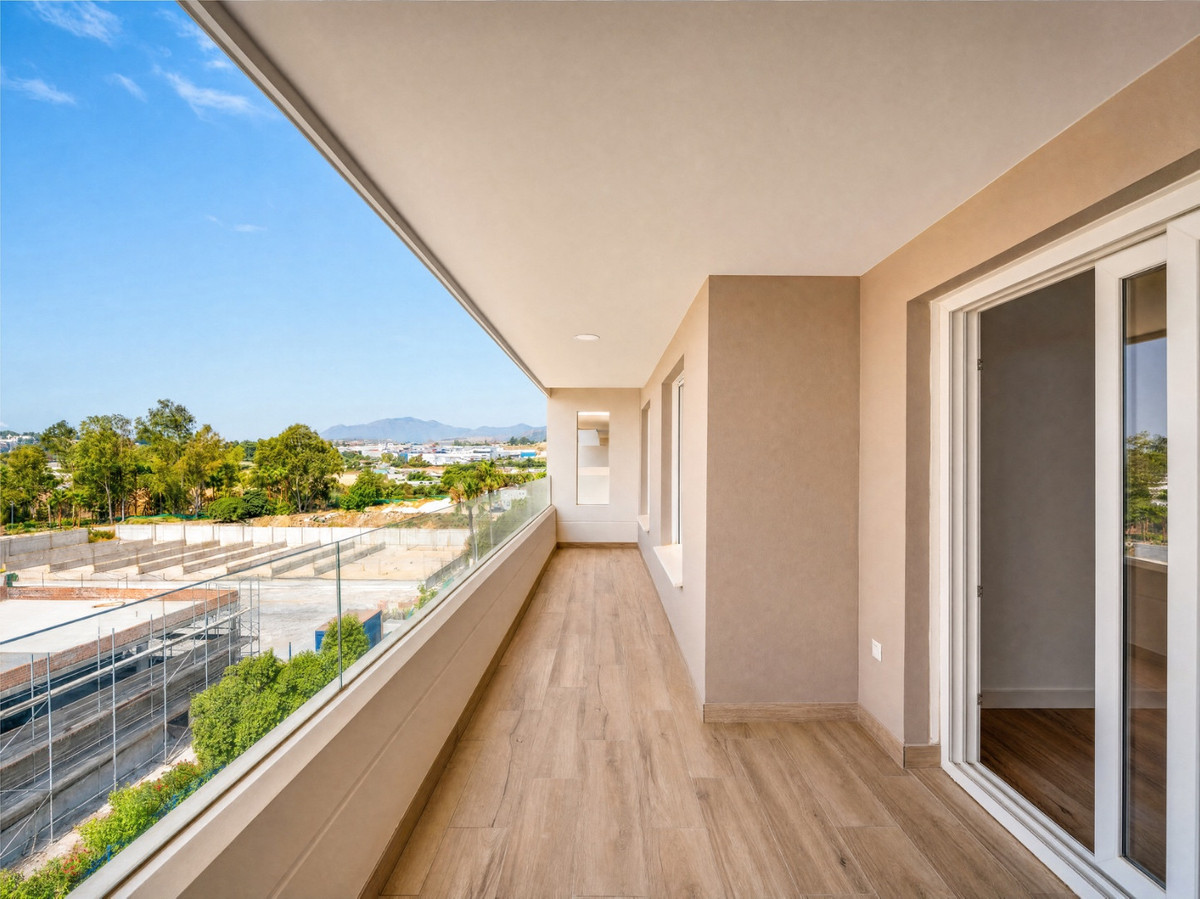 3 Bedroom Apartment for Sale in Nueva Andalucía — view 6