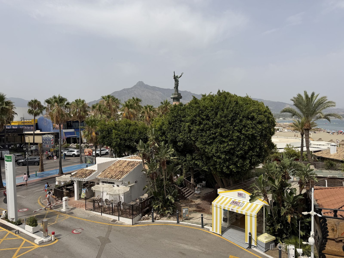 1 Bedroom Apartment for Sale in Puerto Banús — 5