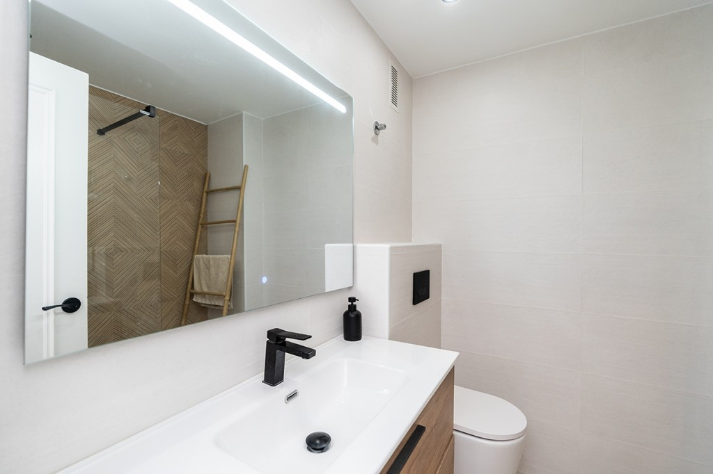 2 Bedroom Apartment for Sale in Marbella — view 13