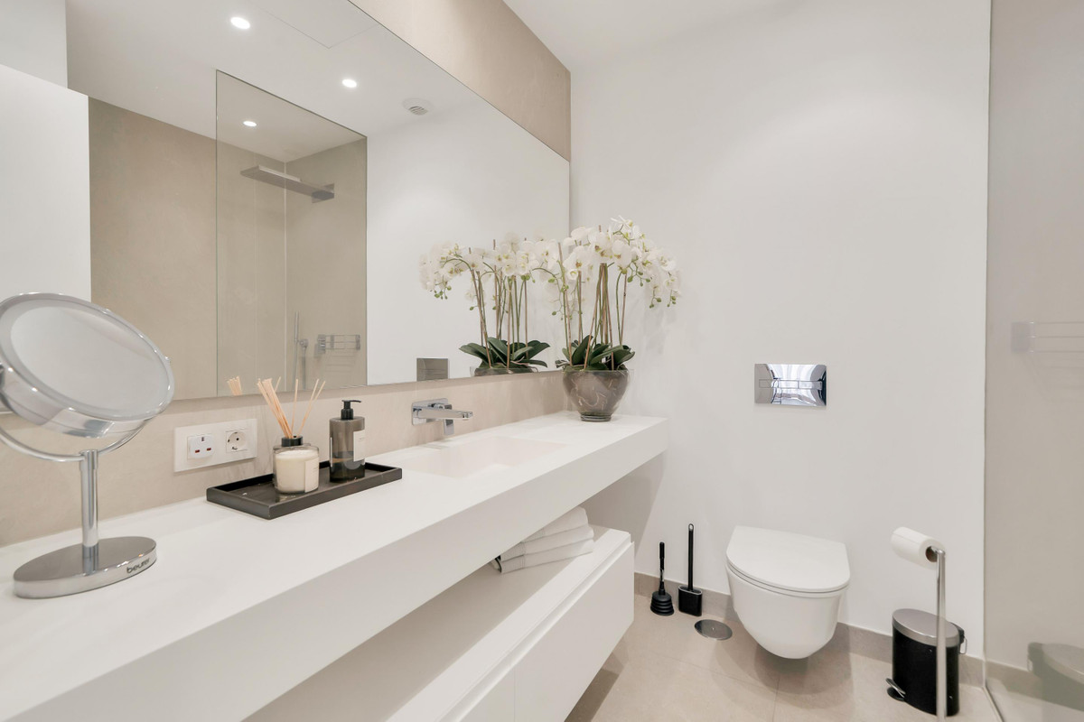 2 Bedroom Apartment for Sale in La Quinta — 7