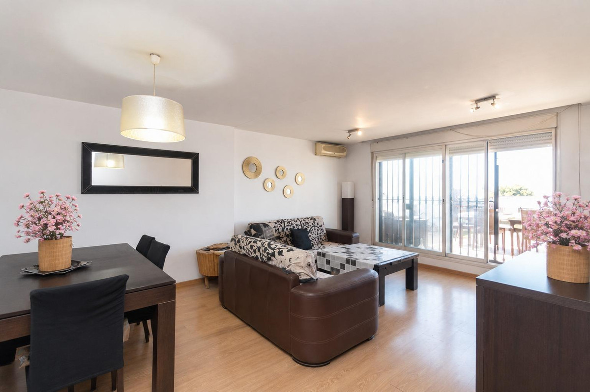 2 Bedroom Apartment for Sale in Marbella — 2