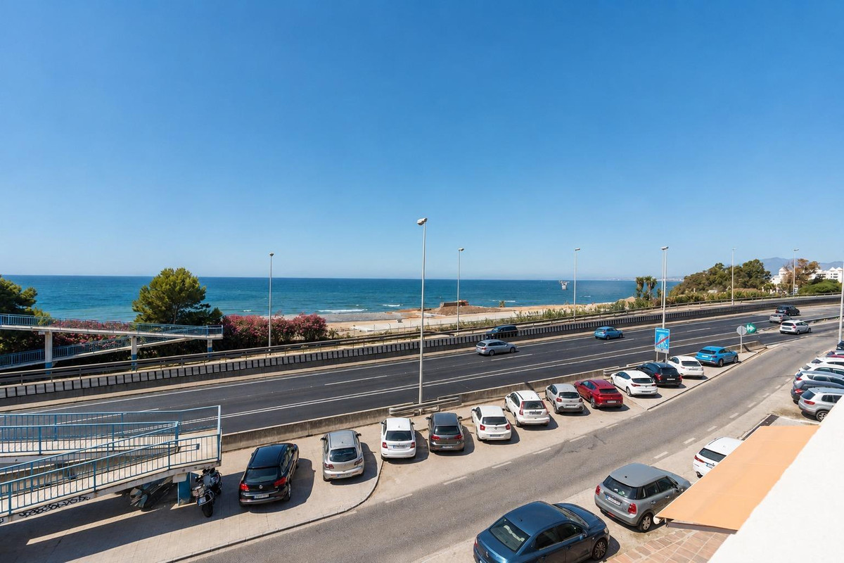 2 Bedroom Apartment for Sale in Marbella — view 16