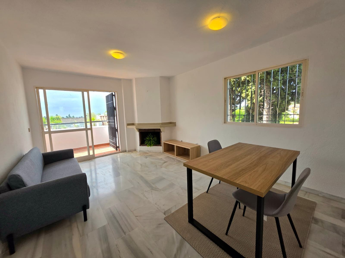 2 Dormitorios Apartamento en Venta en Aloha — view 2