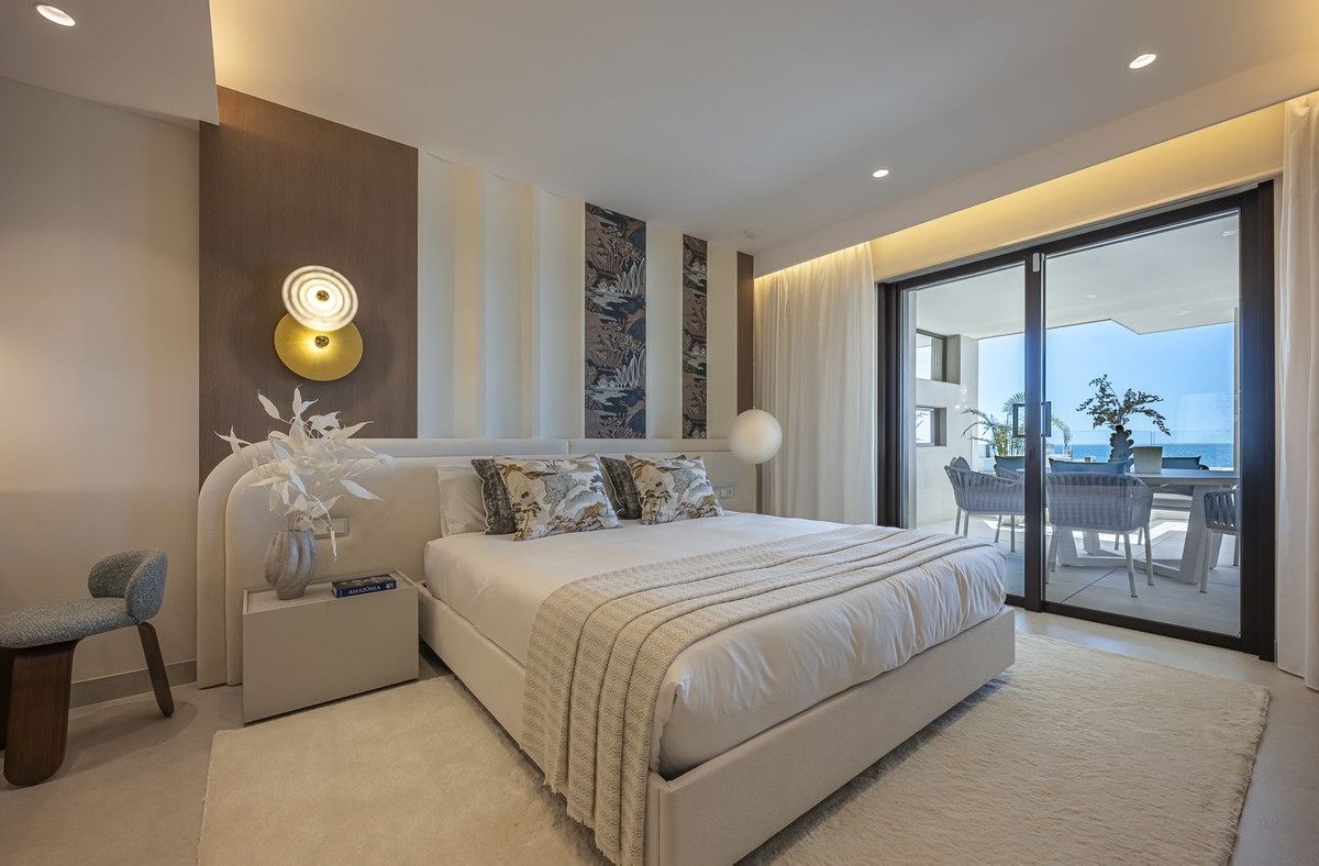 2 Bedroom Apartment for Sale in New Golden Mile — view 12