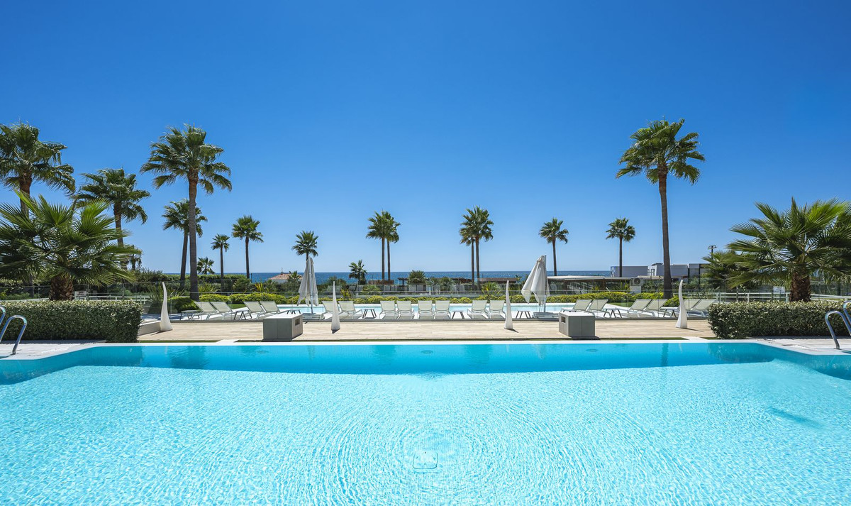 2 Bedroom Apartment for Sale in New Golden Mile — view 19