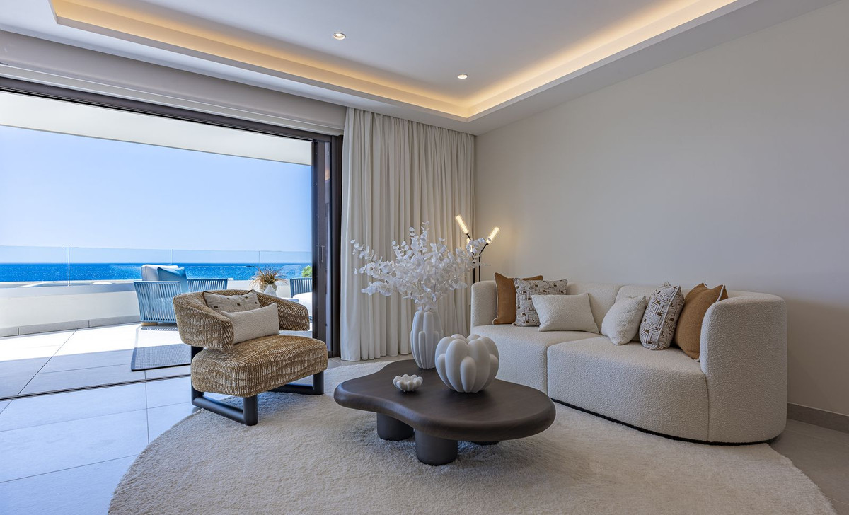 2 Bedroom Apartment for Sale in New Golden Mile — view 4