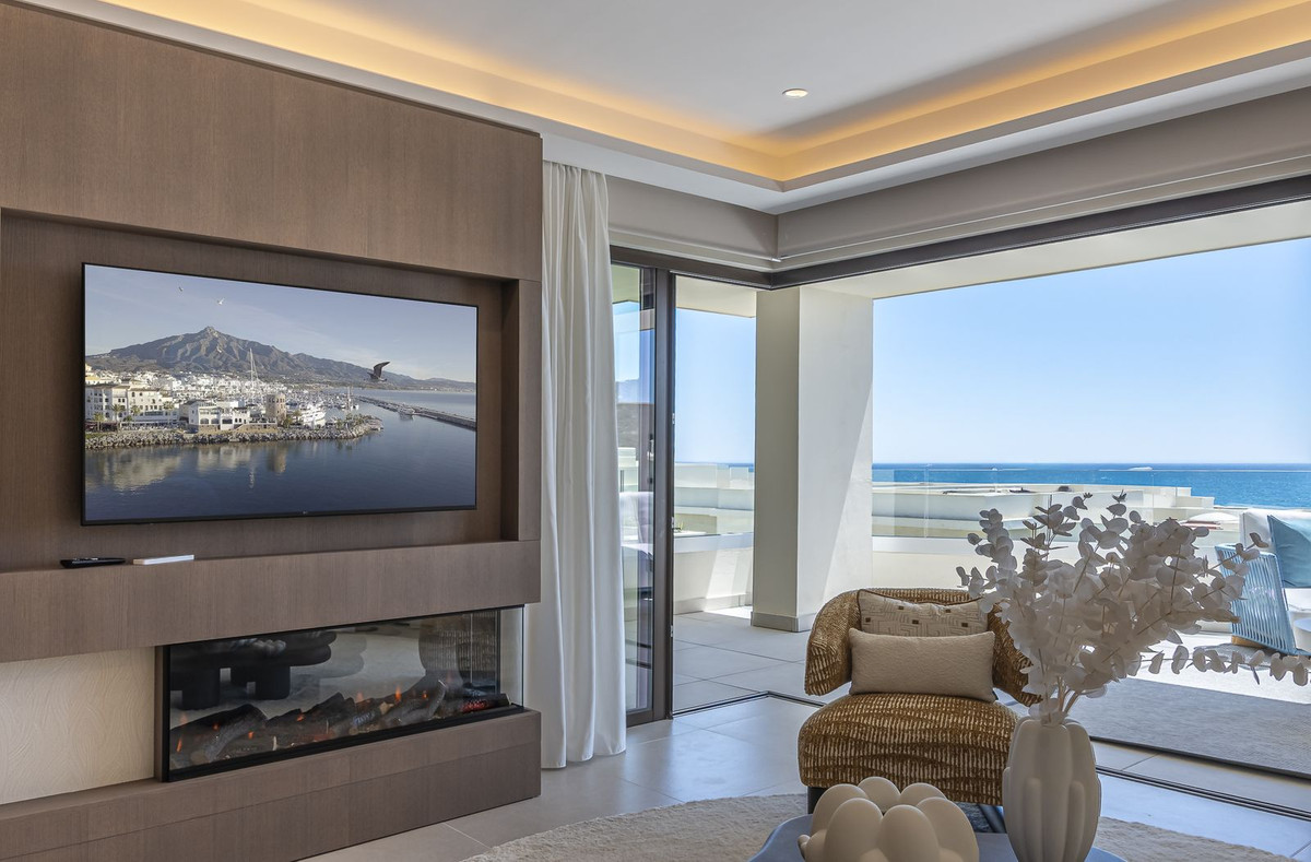 2 Bedroom Apartment for Sale in New Golden Mile — view 7