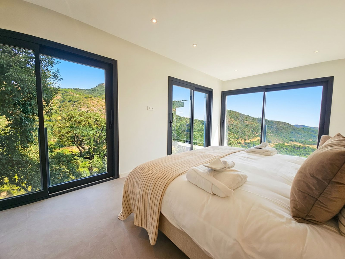 5 Chambres Villa à Vendre à Benahavís — view 15