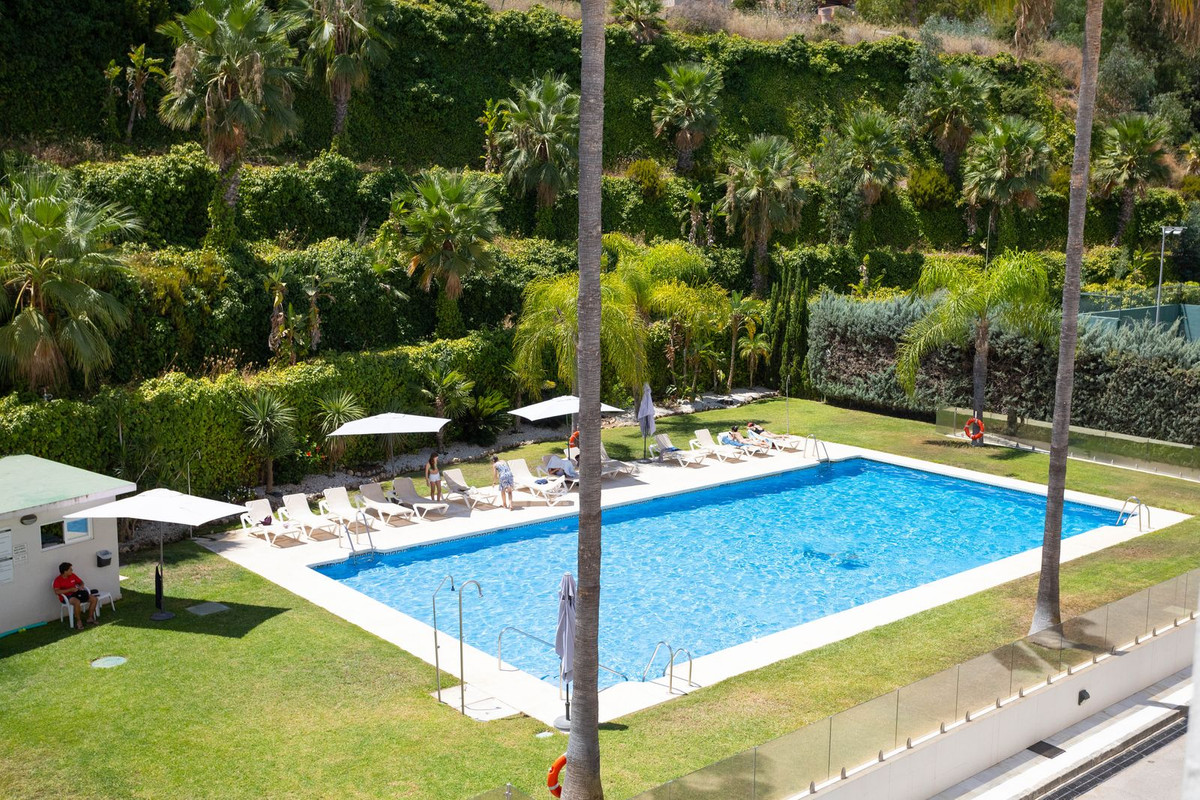 2 Bedroom Apartment for Sale in Nueva Andalucía