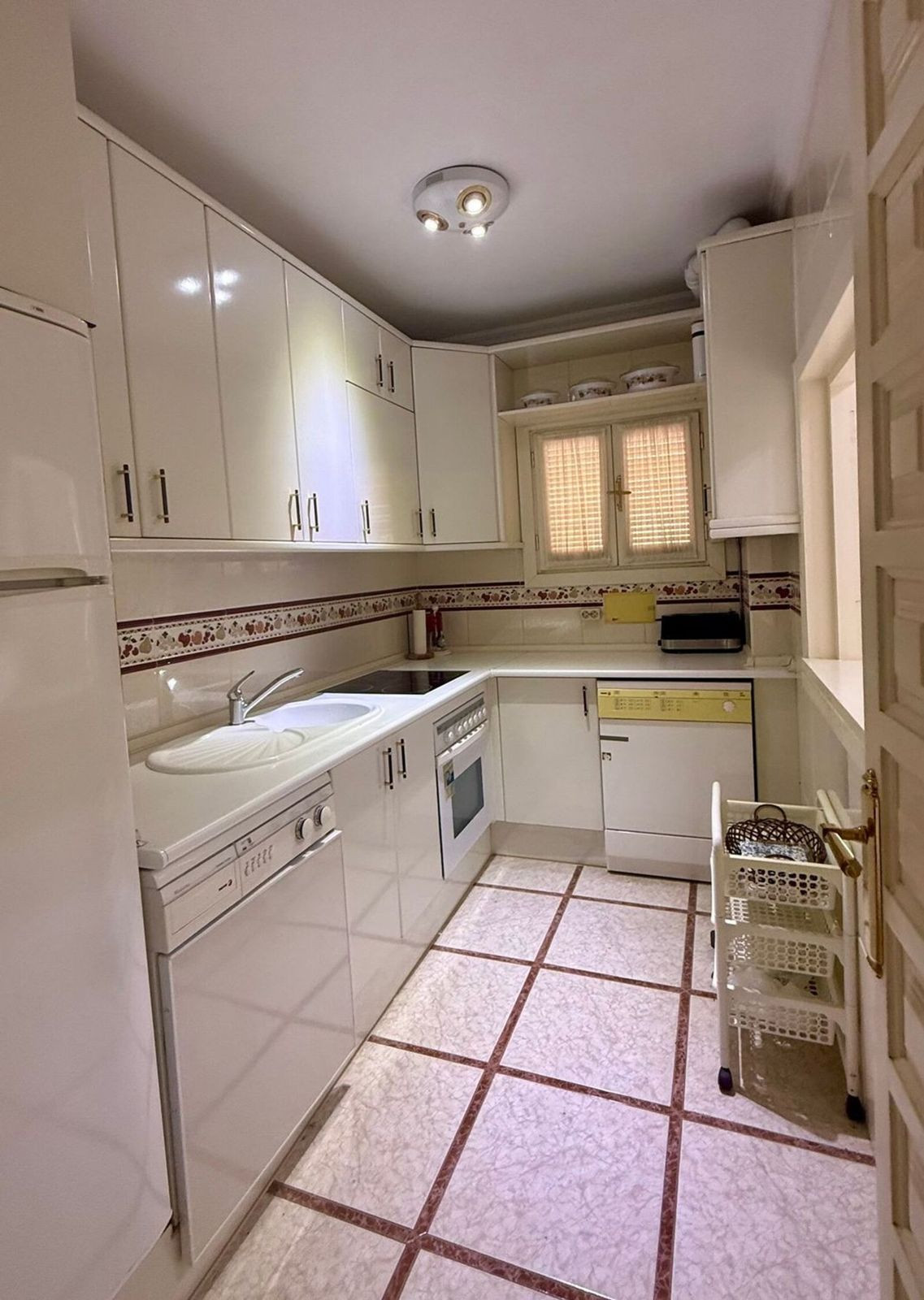2 Dormitorios Villa en Venta en Marbella — view 11