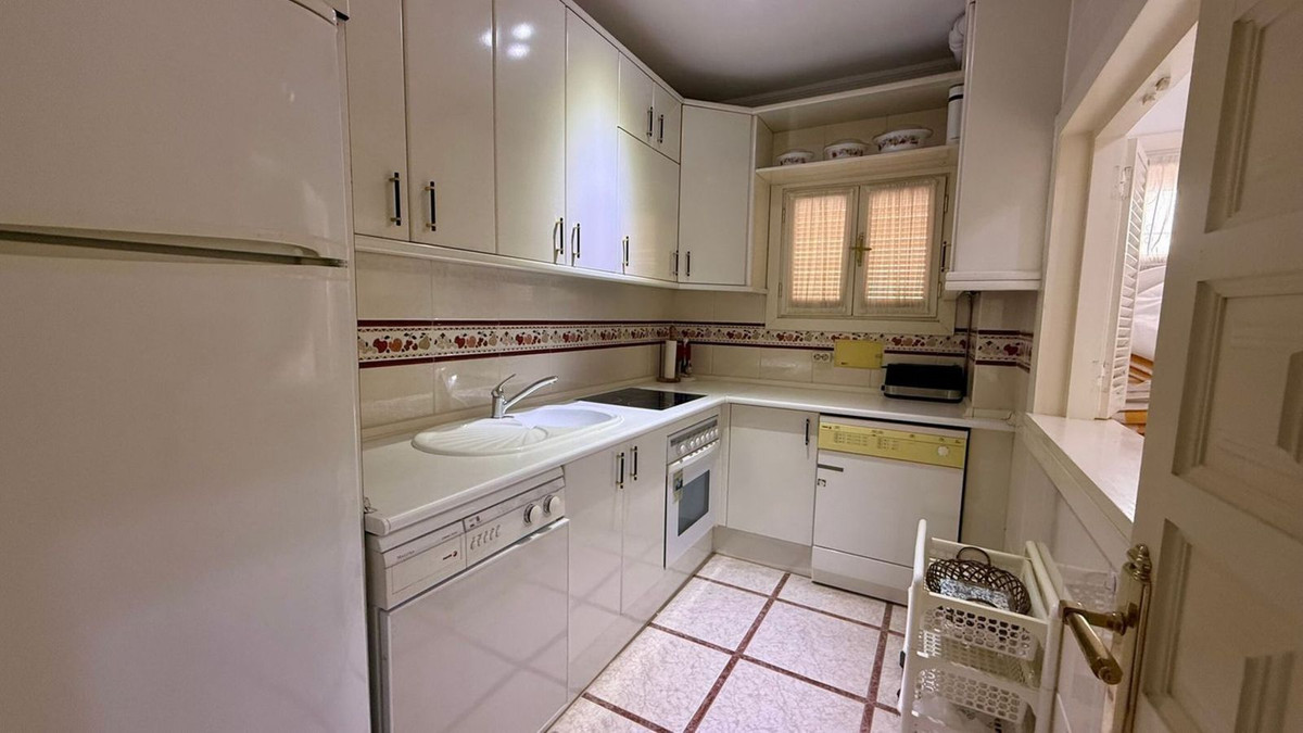2 Dormitorios Villa en Venta en Marbella — view 12