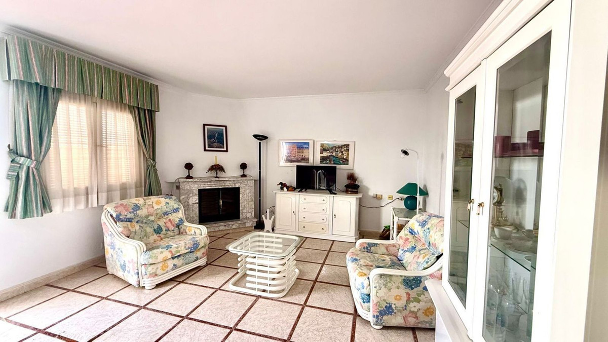 2 Dormitorios Villa en Venta en Marbella — view 7