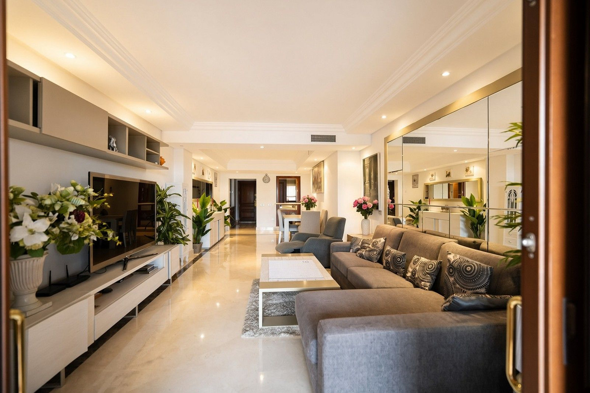 2 Bedroom Apartment for Sale in New Golden Mile — view 14