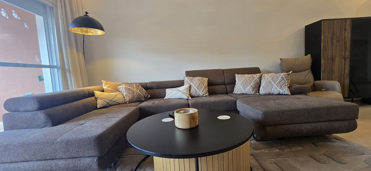 3 Bedroom Apartment for Sale in New Golden Mile — 2