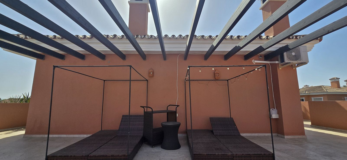 3 Bedroom Apartment for Sale in New Golden Mile — view 13
