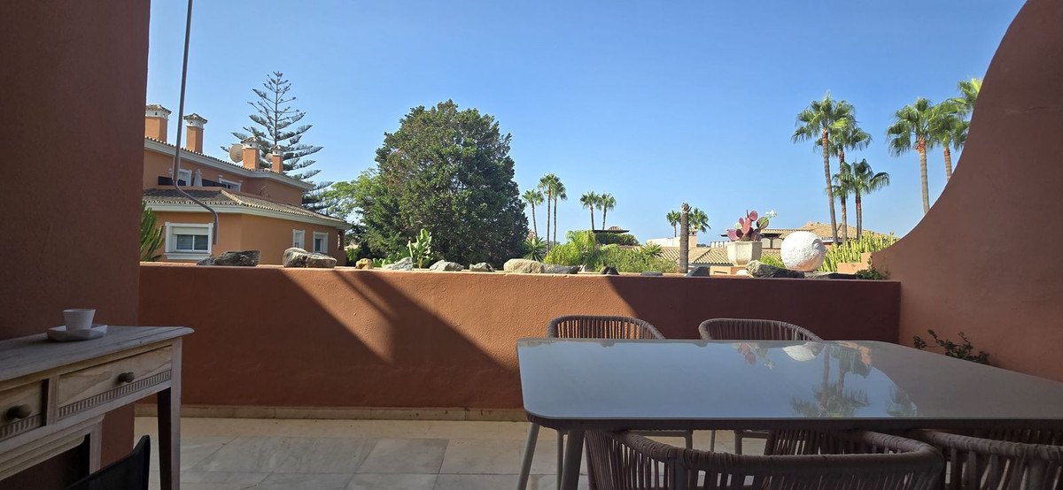 3 Bedroom Apartment for Sale in New Golden Mile — 4