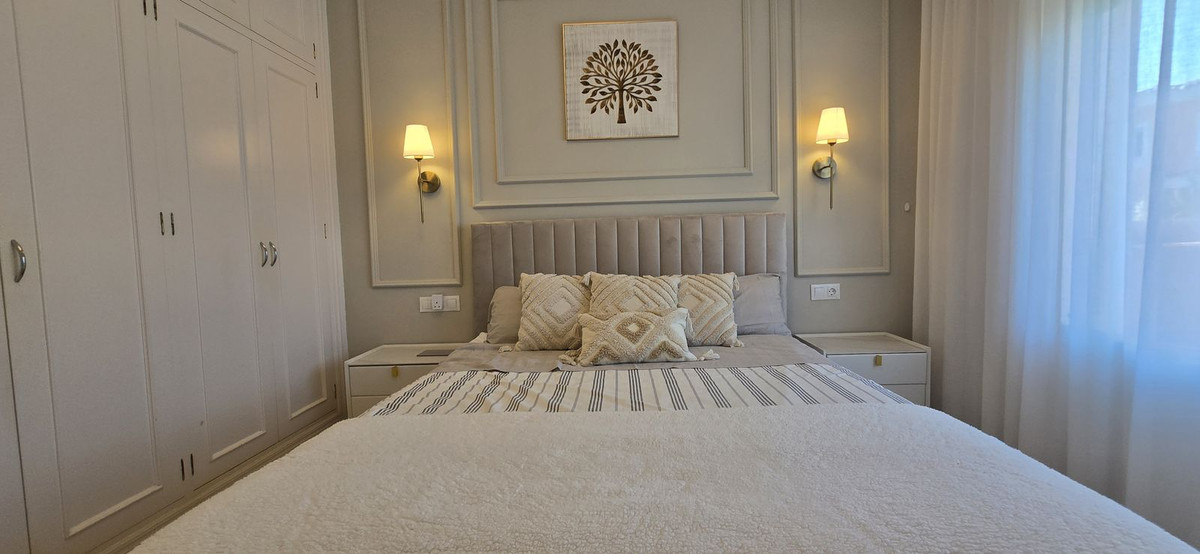 3 Bedroom Apartment for Sale in New Golden Mile — 5